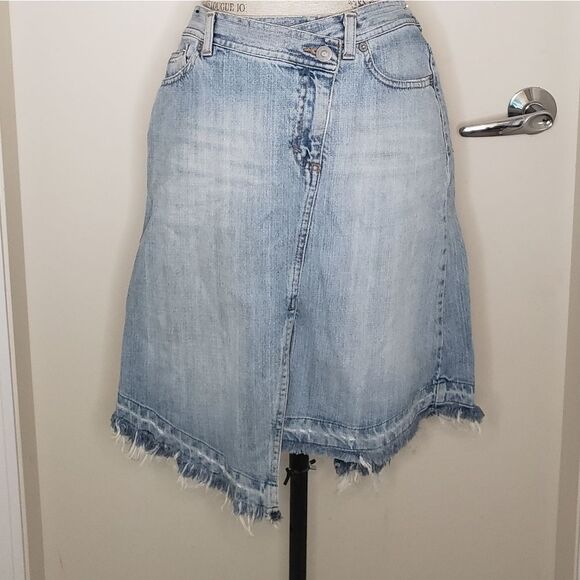 Vintage Sisley Denim Skirt - Picture 5 of 13